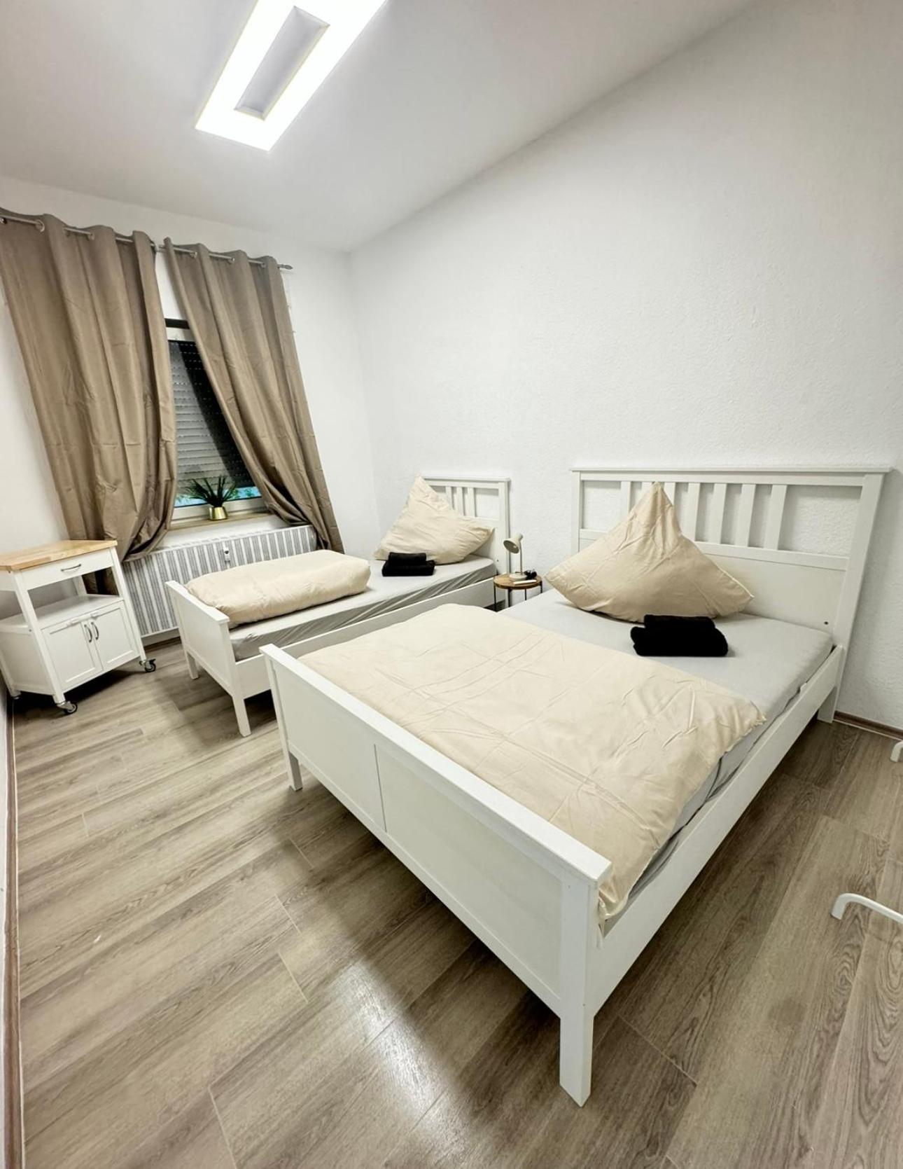 Stylish & Relaxing Modernes Apartment Mit Privatparkplatz Gelsenkirchen Kültér fotó
